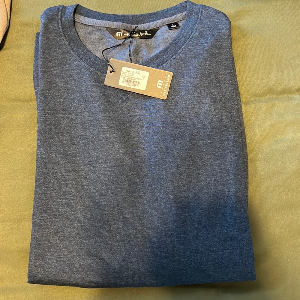 Travis Mathew long sleeve